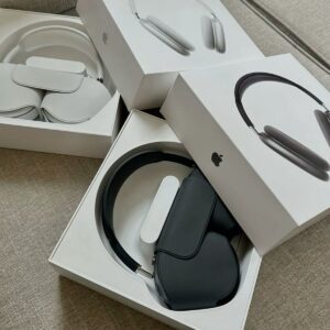 Apple AirPods Max Pallets