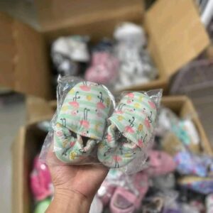 Alternative view of Buy Kids shoes pallet Chicago