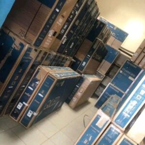 Acheter une palette de liquidation pour téléviseur WhatsApp Image 2024 12 19 at 02.44.40 1