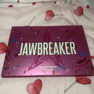 Palette de cosmétiques Jawbreaker